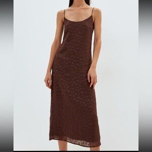 Zarina x Lesya Nebo Midi Dress